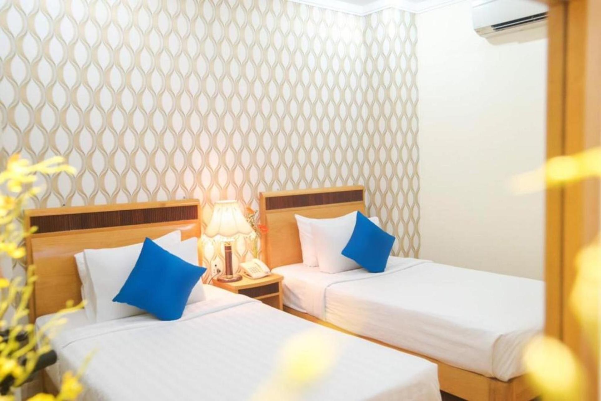Ruby Saigon Hotel - Le Thanh Ton Ho Şi Min Exterior foto
