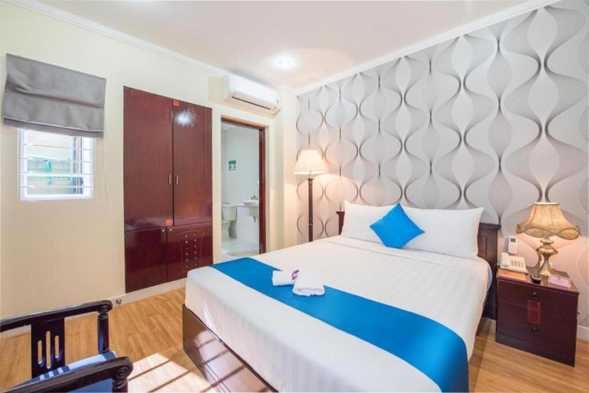 Ruby Saigon Hotel - Le Thanh Ton Ho Şi Min Exterior foto