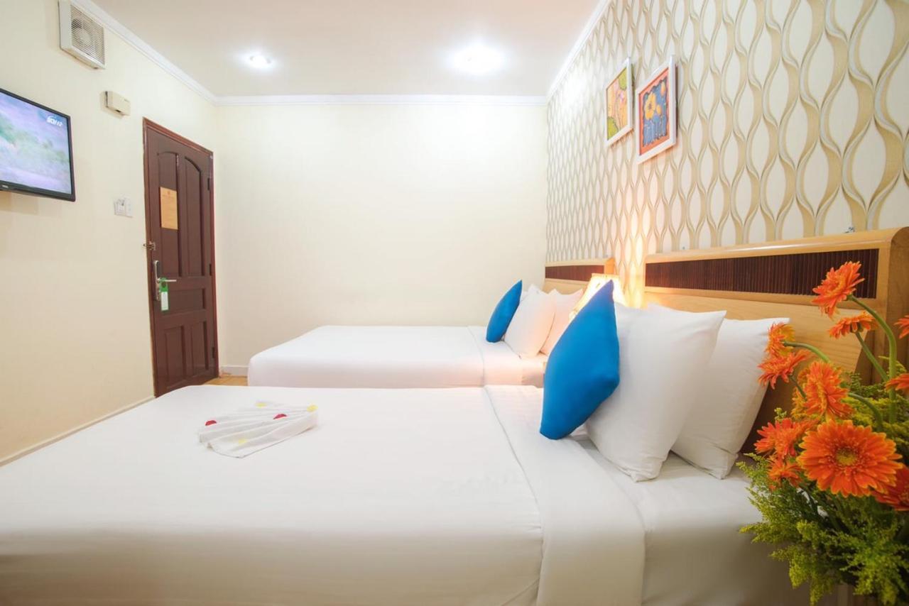 Ruby Saigon Hotel - Le Thanh Ton Ho Şi Min Exterior foto
