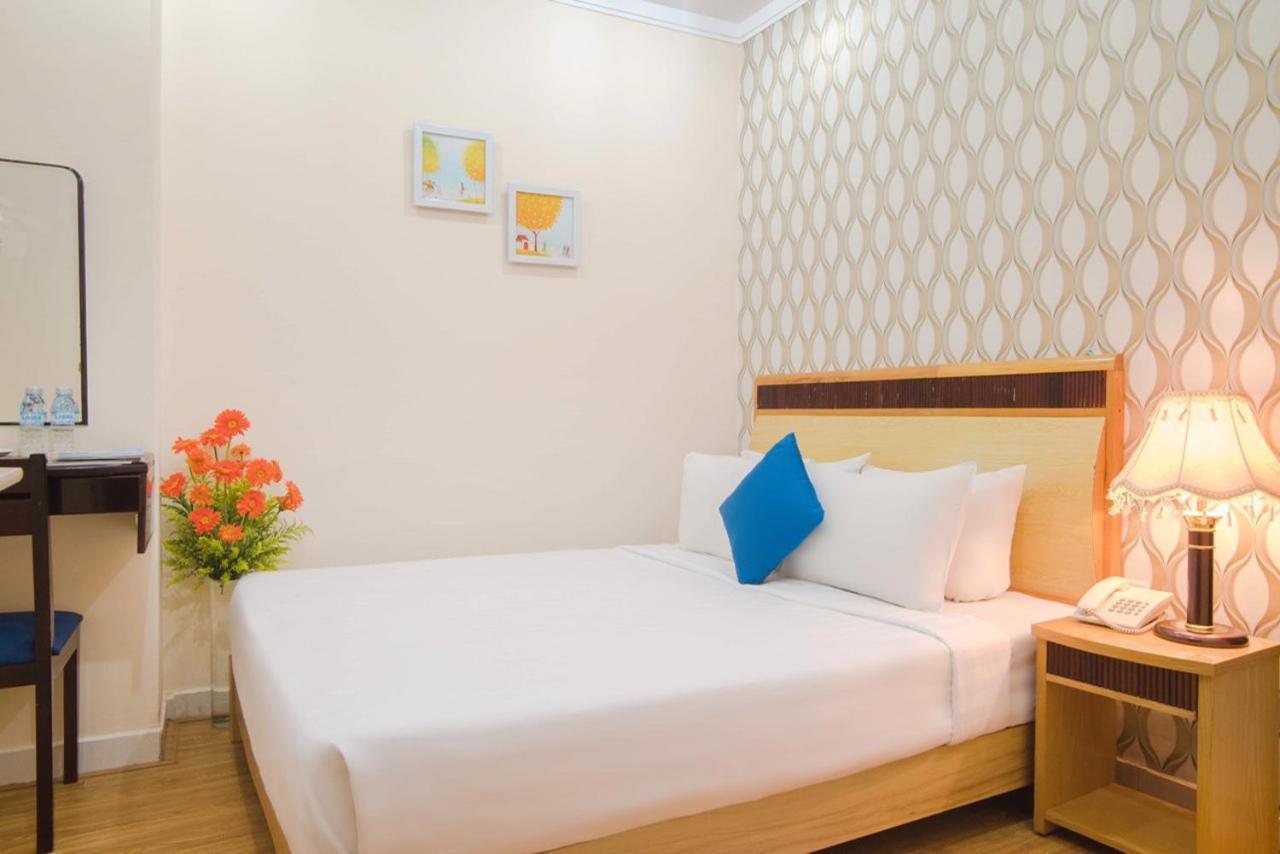 Ruby Saigon Hotel - Le Thanh Ton Ho Şi Min Exterior foto